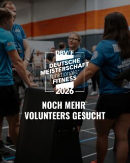 🙌 Werde Volunteer bei der Deutschen Meisterschaft 2026!

Die Deutsche Meisterschaft 2026 steht vor der Tür und wir suchen dich!

📆 Wann?
26.–28. Juni 2026
03.–05. Juli 2026

📍 Wo?
Alma Sports Club Düsseldorf

👥 Wer?
Mitglieder und Nicht-Mitglieder – keine Vorerfahrung notwendig

🏋️‍♂️ Bereiche:
Auf- und Abbau
Equipment
Technical Officials (TOs / Head TOs)

💶 Helferpauschale:
mindestens 40€ pro vollem Tag für alle Volunteers

🎯 Wichtig:
Frühzeitig anmelden, damit genügend Zeit für Einarbeitung und Schulungen bleibt

📚 Technical Official Schulungen:
2 spezielle TO-Schulungen für die DM-Tests (jeweils pro DM-Wochenende)
1 allgemeine TO-Schulung, ideal für Einsteiger im Judging

Alle Schulungen online via Zoom und als Aufzeichnung verfügbar

👉 Jetzt anmelden und Teil eines unvergesslichen Events werden

#DBVfF #DeutscheMeisterschaft2026 #VolunteerGesucht #FunctionalFitness #Judging #Community