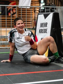 Die Teams haben Bodyweight und Mixed Modal erfolgreich hinter sich gebracht. Nur noch der finale Power Test steht zwischen ihnen und dem Treppchen! 🔥💪

📸 @ameliegloeckner 

#dbvff #functionalfitness #fitnessgermany