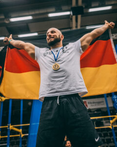 iF3 Worlds 2021 in Norrköping, Moritz Fiebig (Gold) [@betweenthebarsphotography]